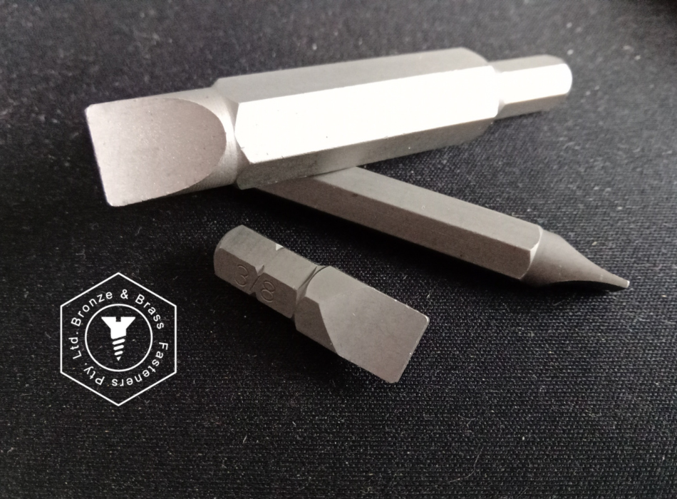 6025 - 991916 - Slotted Driver - 9/16"