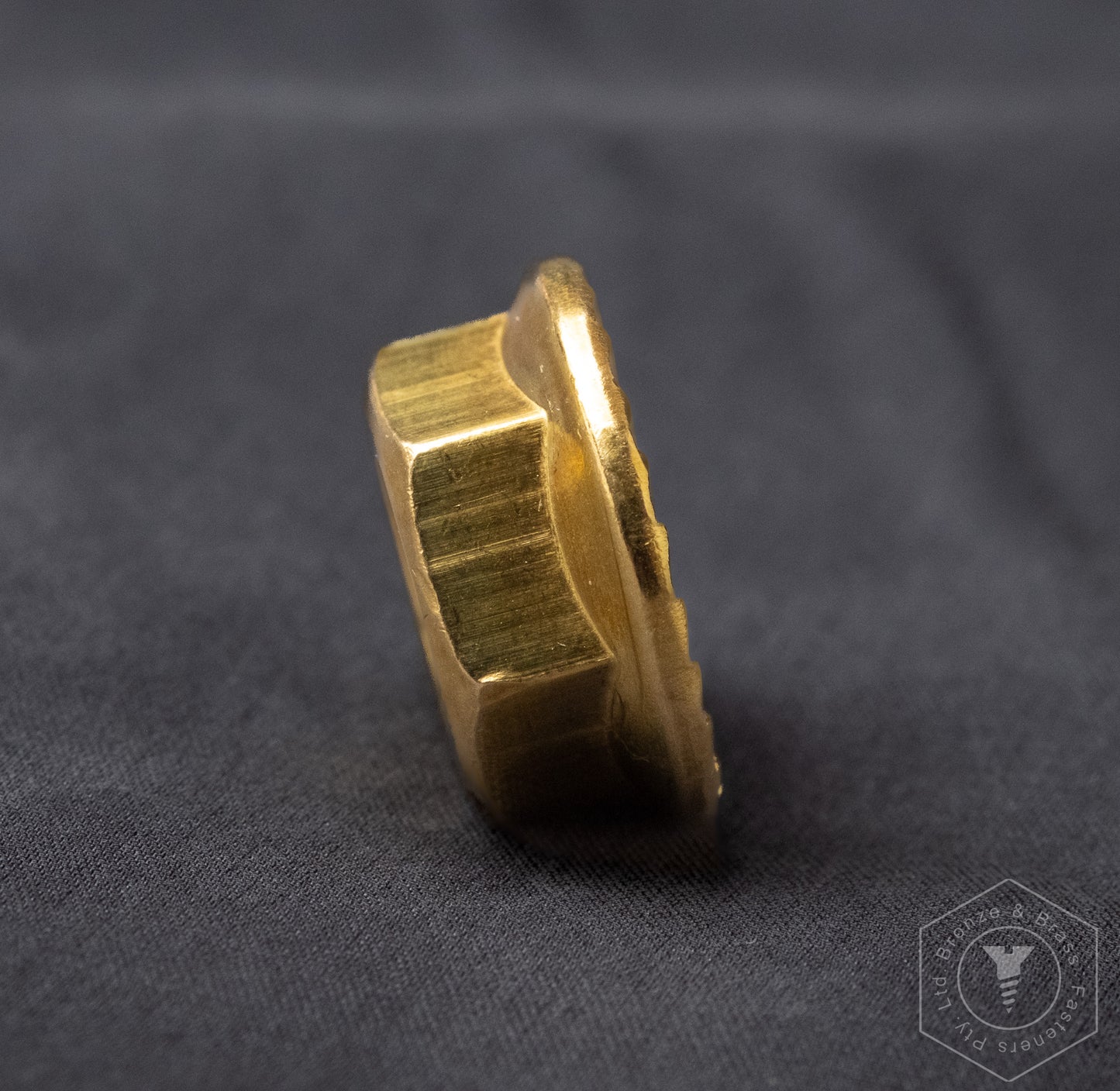 1606- 116901 - Brass Nut Hex Flange- 1/4 - 20 UNC
